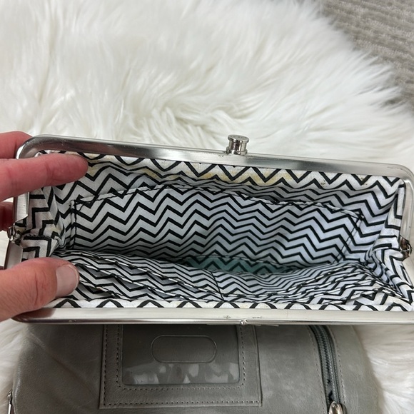 HOBO International Gray Leather Lauren Clutch-Wallet - Picture 7 of 10